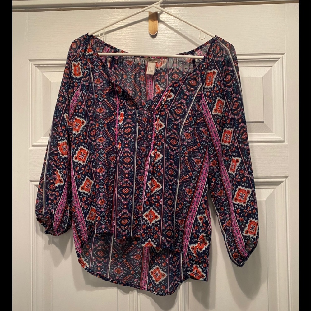 Super cute Forever21 top